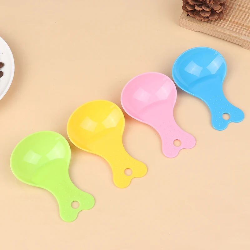 1Pc Pet Food Scoop Plastic Feeder Dog Food Spoon Puppy Food Scooper Measuring Cup Cat Food Scoop Pet Feeding Supplies